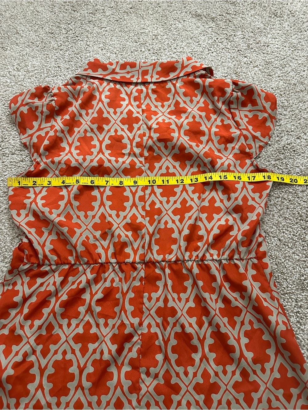 Banana Republic Cowl Neck Blouse | Orange & Tan Geometric Print | Size M - Picture 7 of 7